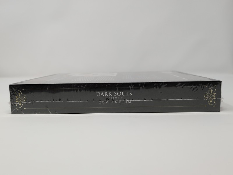 DARK SOULS TRILOGY COMPENDIUM 25th Anniversary Edition gallery