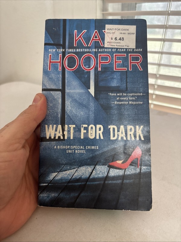 Lot of 10 Kay Hooper - Haven, Hidden Shadows, Deadly Web & More - FREE SHIPPING gallery