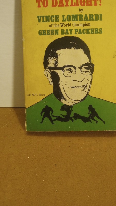 1968 "Run to Daylight" by Vince Lombardi-Tempo Books Edition First Printing NICE gallery