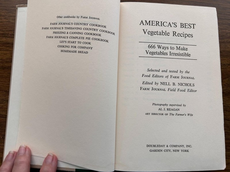Americas Best Vegetable Recipes Cookbook 1970 vintage Farm Journal 336 pages gallery
