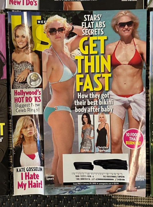 Vintage Lot of 6 US Weekly Magazines 2010 Celebrity Gossip Fashion Party Life gallery