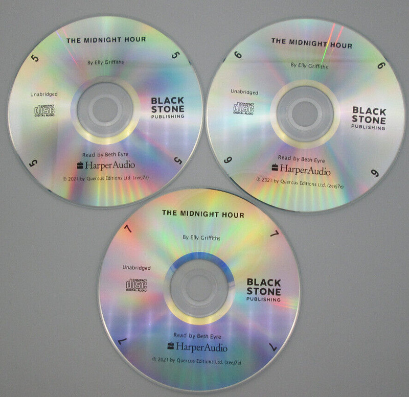 Elly Griffiths, The Midnight Hour (8 1/2 hours on 7 CDs) in excellent condition! gallery