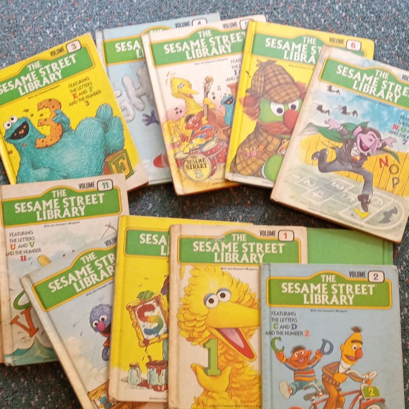 The Sesame Street Library Vol 8 Letters Q & R Number 8 Hardcover See gallery