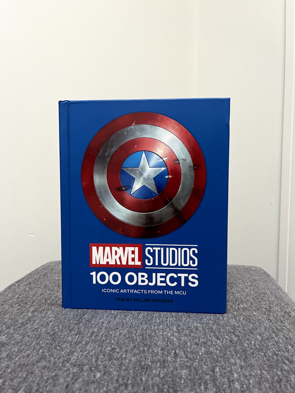 Marvel Studios 100 Objects: Iconic Artifacts from the MCU (HARDBACK)