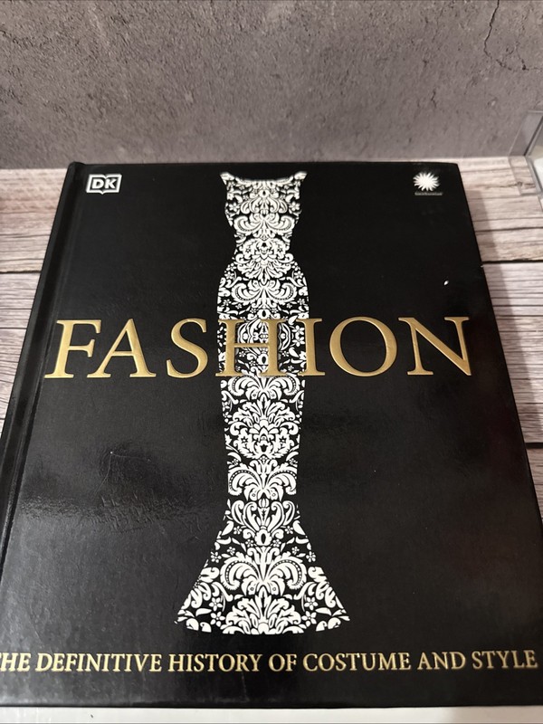 Fashion The Definitive History of Costume And Style HardcoverBook Smithsonian DK