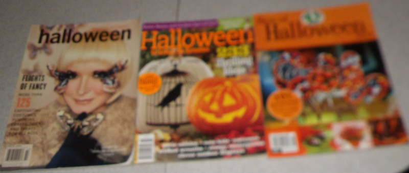3 Halloween Decorating Recipes Magazines 2011 BH & G MARTHA STEWART GOOSE BERRY