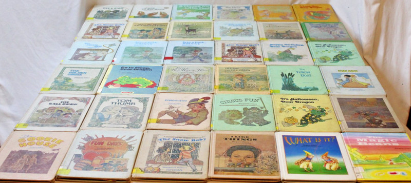 Lot 42 Vintage Margaret Hillert Library Bound Books, Dear Dragon