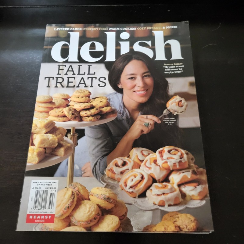 DELISH MAGAZINE – FALL TREATS w/ Joanna Gaines Cakes, Pies & Cookies NEW
