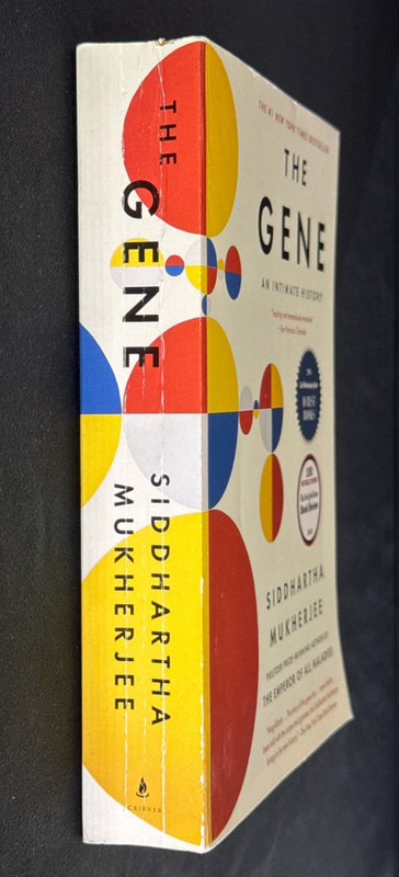 Gene : An Intimate History by Siddhartha Mukherjee (2017, Trade Paperback) gallery