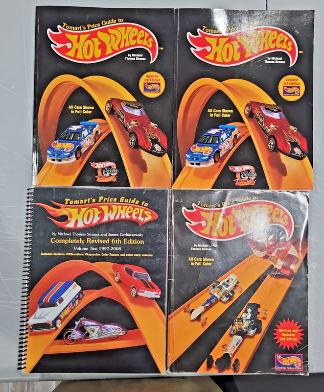Tomarts Price Guide to Hot Wheels Michael Thomas Strauss Lot of 4 Books