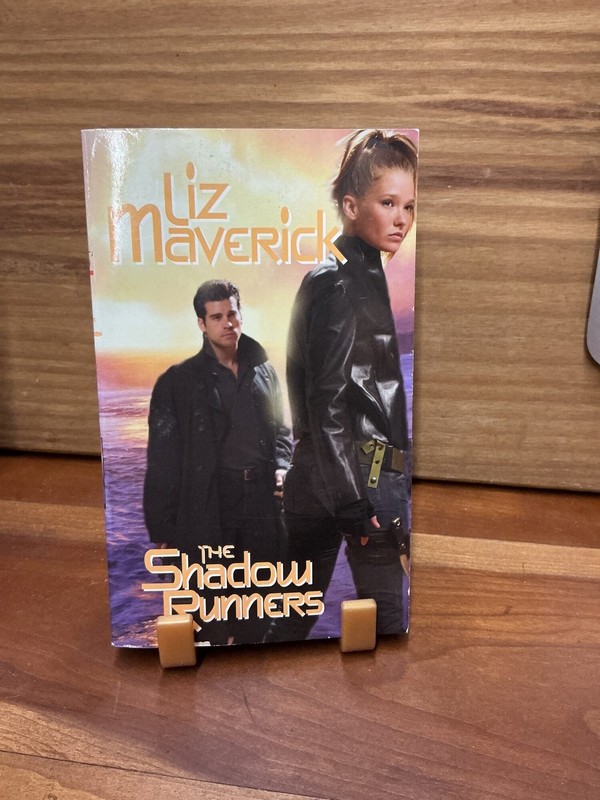 Liz Maverick / The Shadow Runners 2004