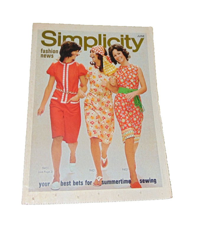 Vtg 1971 SIMPLICITY FASHION NEWS June Pattern Catalog Magazine 70s Sewing Mod Hi