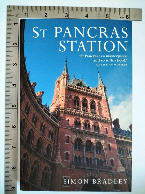 ST Pancras Station Simon Bradley 2007 1st Paperback Profile Books Ltd