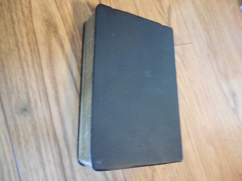 THE CHILDREN'S KING JAMES BIBLE 1960 Modern Translators HC KJV illustrated gallery