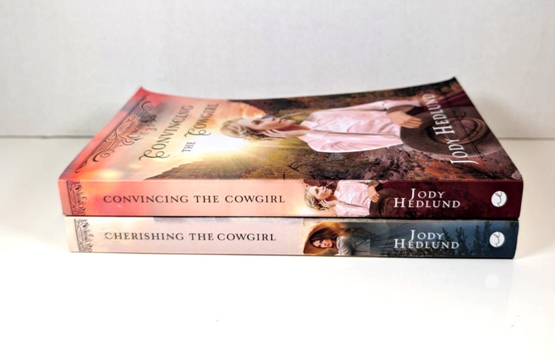 Lot of 2 CLORADO COWGIRLS Books Series by Jody Hedlund vol.2,3 PB gallery