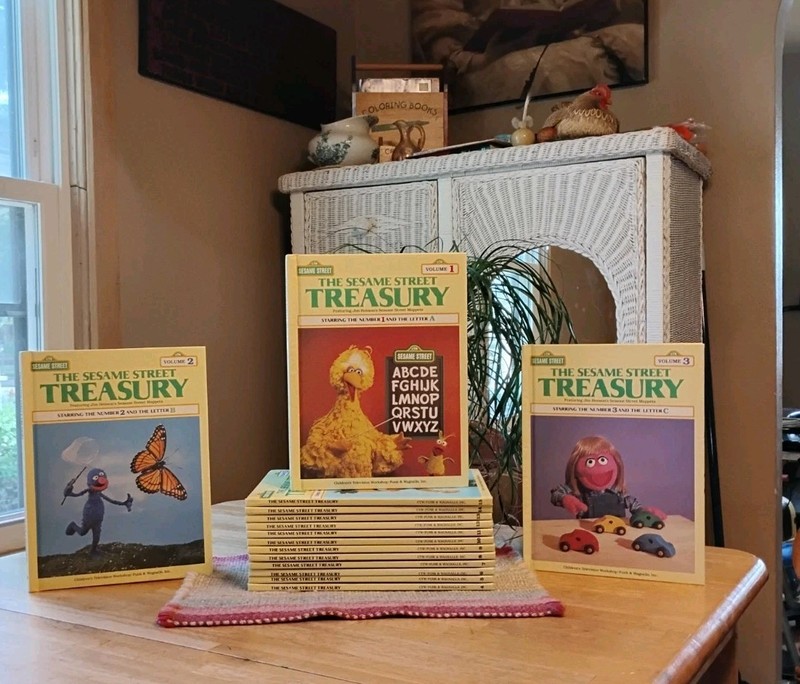 SESAME STREET TREASURY VTG Book Set ’83 1-15 Complete 1st Ed ABCs 123s Near New