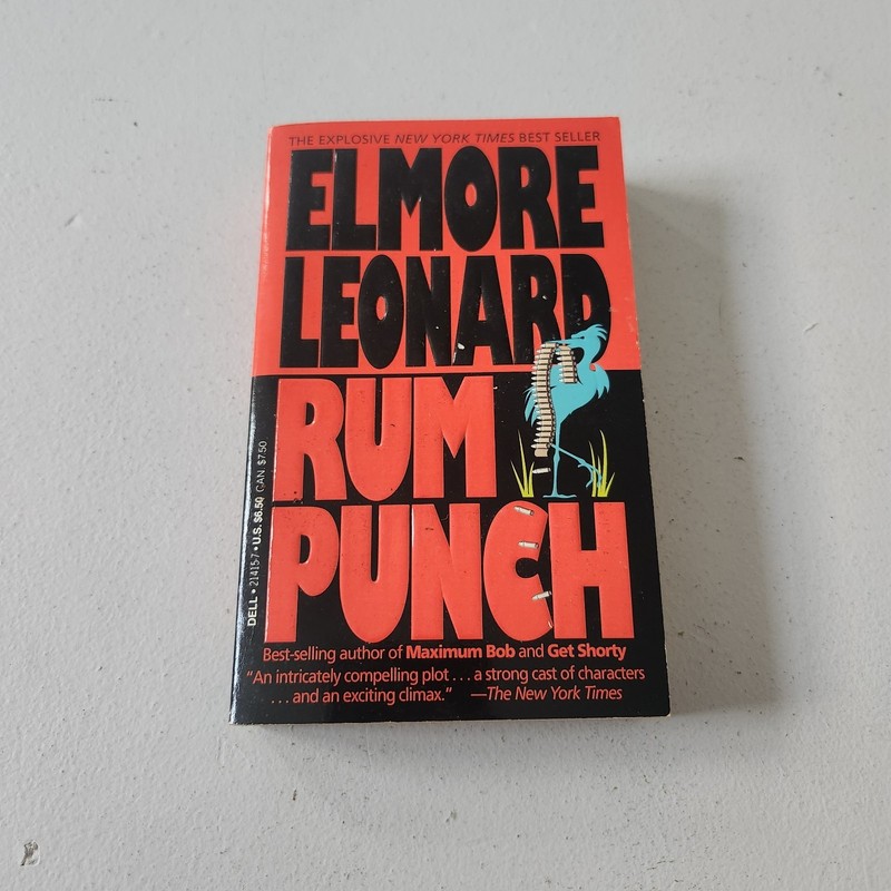 Rum Punch Elmore Leonard Paperback Book of the Month Ordell Robbie & Louis Gara