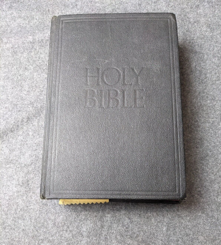 New American Catholic Edition – The Holy Bible (1961 HB) Benziger Brothers VTG