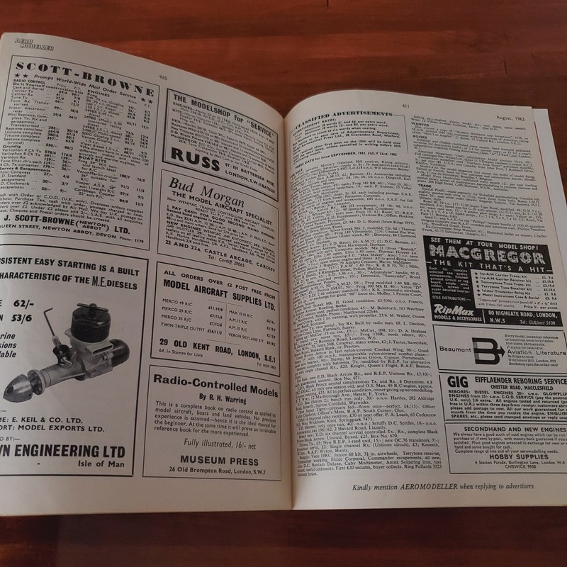 1962 AUGUST - AERO MODELLER MINI-EGAL GLIDER VINTAGE MAGAZINE FREE SHIPPING gallery