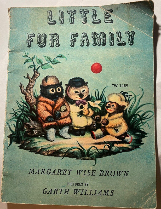 LITTLE FUR FAMILY, Margaret Wise Brown 1975 Vintage Children’s Classic Book PB