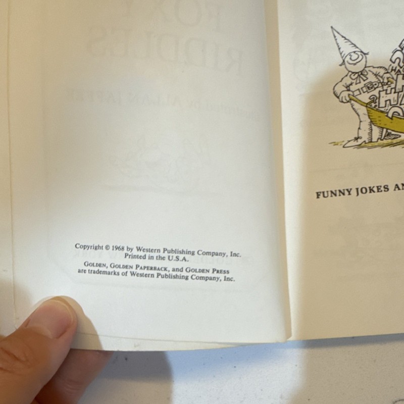 Funny Jokes and Foxy Riddles Illustrated by Allan Jaffee Softcover Western 1968 gallery