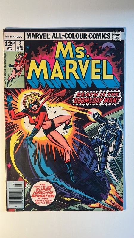 Ms. Marvel #3 (1977) - UK Price Variant FN/VF