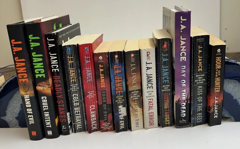 J.A. Jance lot of 13 Books from the ALI REYNOLDS & Diana Walker Series