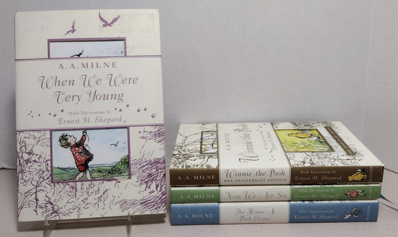 lot of 4 AA Milne Whinnie-the-Pooh Deluxe Edition Color Illustration Dutton 2007