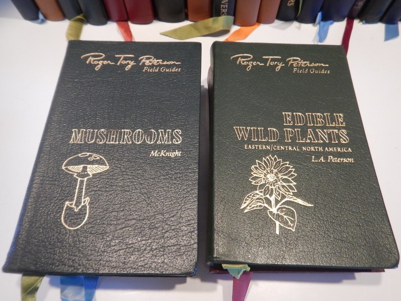 Roger Tory Peterson Field Guides 50th Anniversary Ed Easton Press Leather 24 Vol gallery