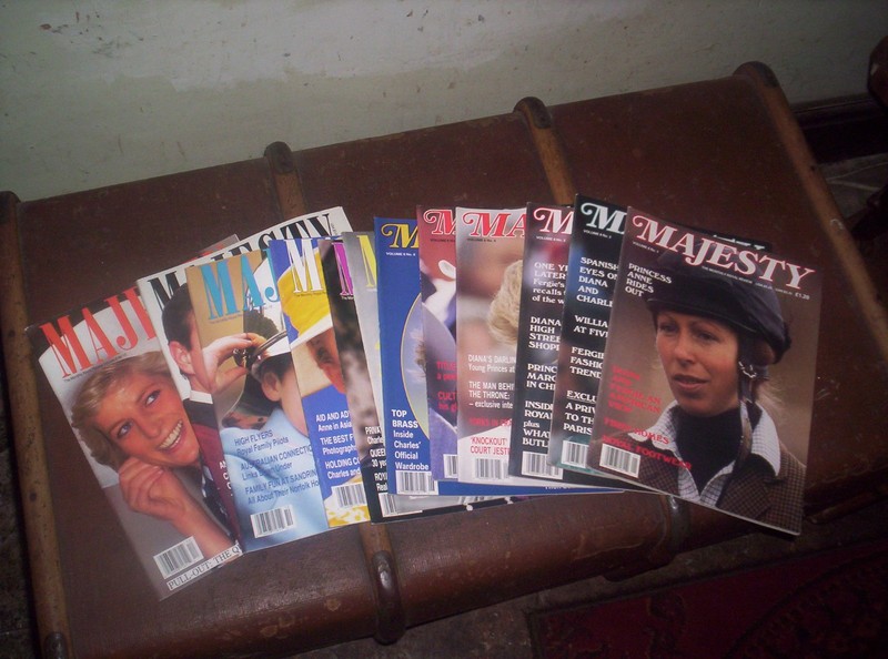 MAJESTY MAGAZINES 12 0F VOLUME 8 1987 ROYAL FAMILY