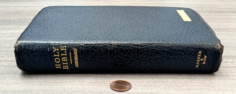 RARE 1963 Compact Harper BLUE MOROCCO Leather KJV Bible Eyre Spottiswoode 2400X