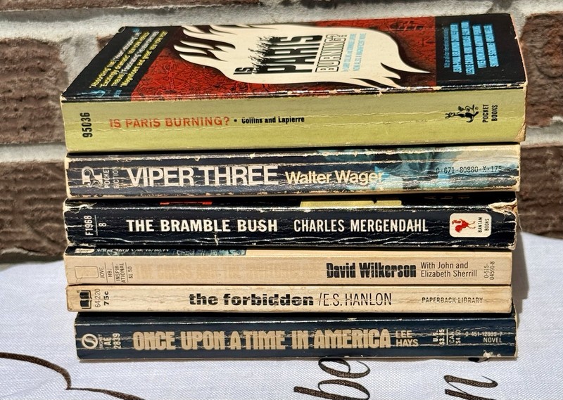 Rare Lot 6 Vintage Movie Tie-In Pb Wiper Three The Forbidden Once Upon A Time In gallery