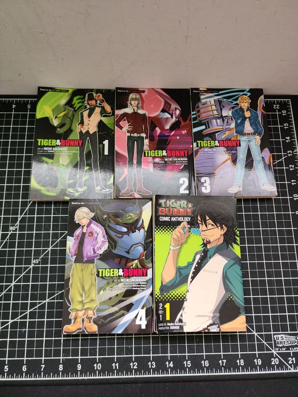Tiger & Bunny Manga Lot Volumes 1 2 3 4 1-4 English + 2 in 1 comic anthology gallery