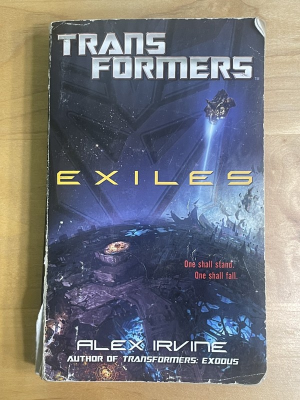 Transformers Exiles Paperback Book (2011) Low Grade Reader ~ Damaged