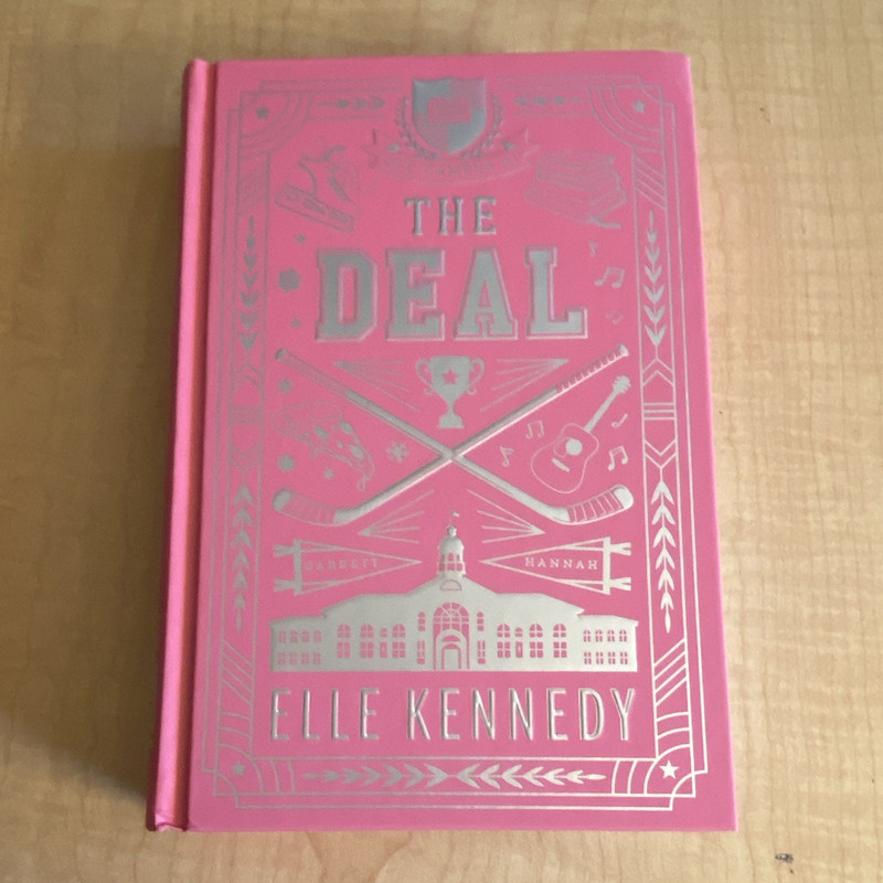 The Deal (Off-Campus) by Elle Kennedy, Bloom Books, YA Romance Novel, HC