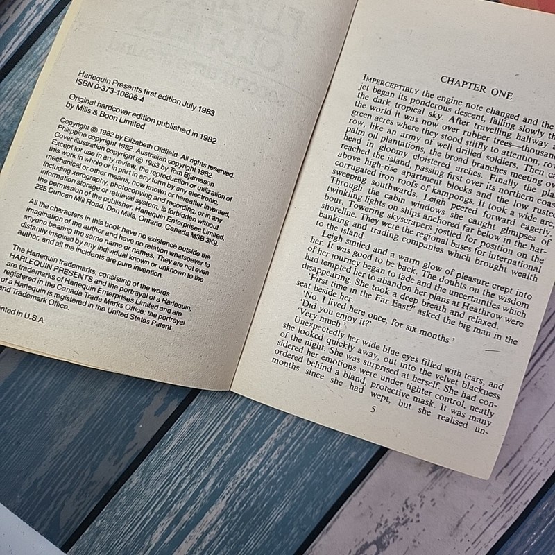 Second Time Around - Elizabeth Oldfield (Harlequin Presents) #608 from 1982 gallery