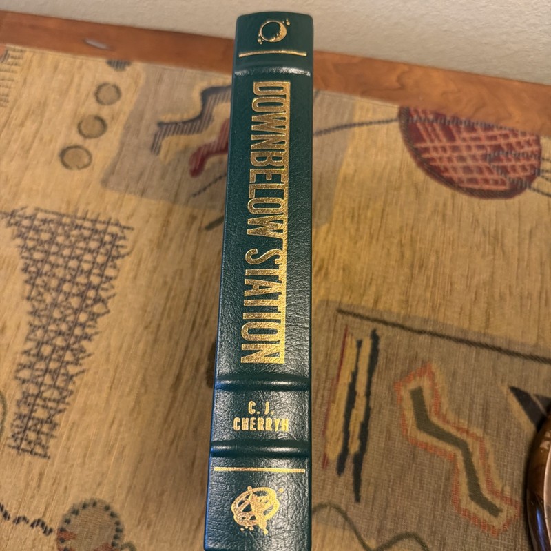 Downbelow Station by C. J. Cherryh Easton Press Like New Condition gallery