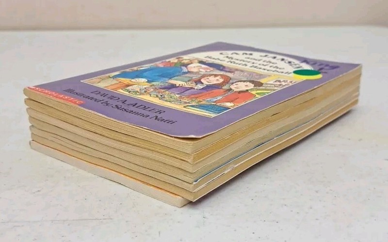 Cam Jansen-Lot Of 7 Paperbacks-Susanna Natti gallery