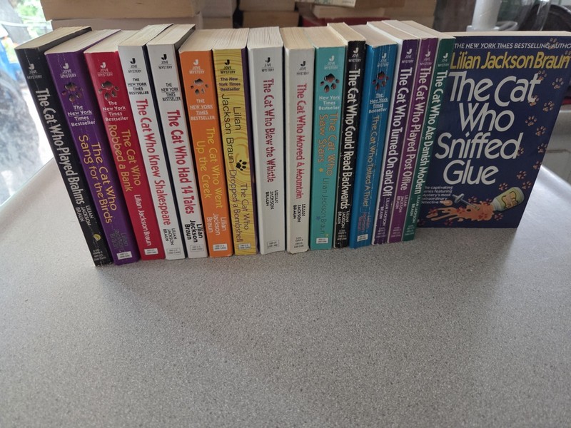 Lillian Braun The Cat Who Mysteries. Lot Of 16 Books Paperback