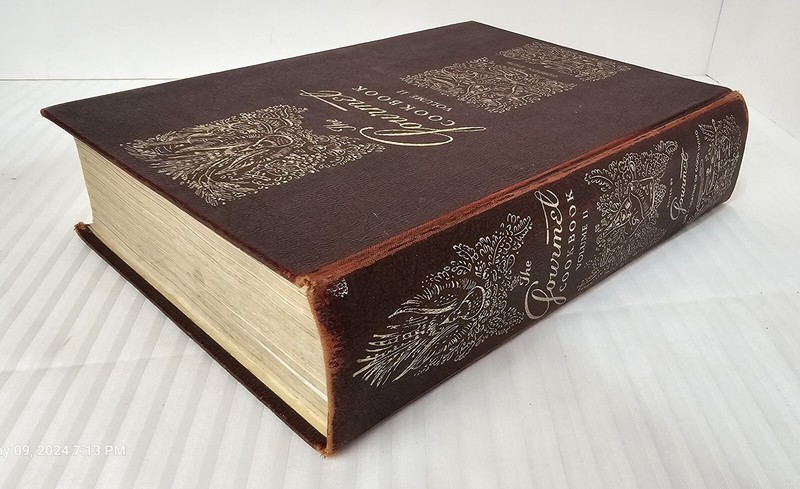 The Gourmet Cookbook Volume 2 Published by Gourmet Inc. 1976 Gordon Smith gallery