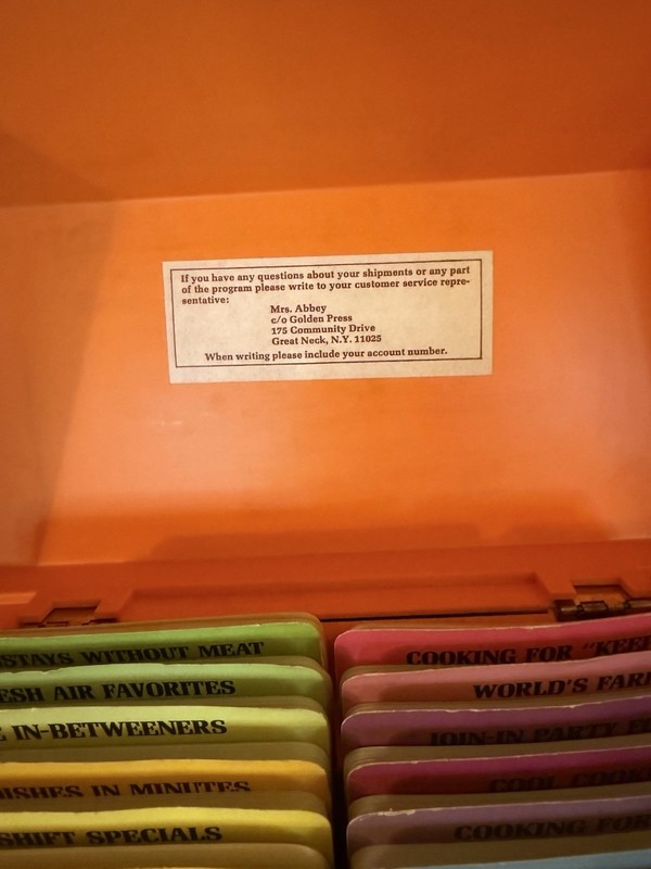 Vintage 1971 Betty Crocker Recipe Card Library Box Orange 70s With Index gallery