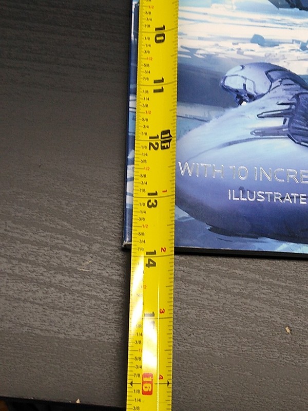 HALO WARFLEET An Illustrated Guide to the Spacecraft of Halo [Paperback] John R. gallery