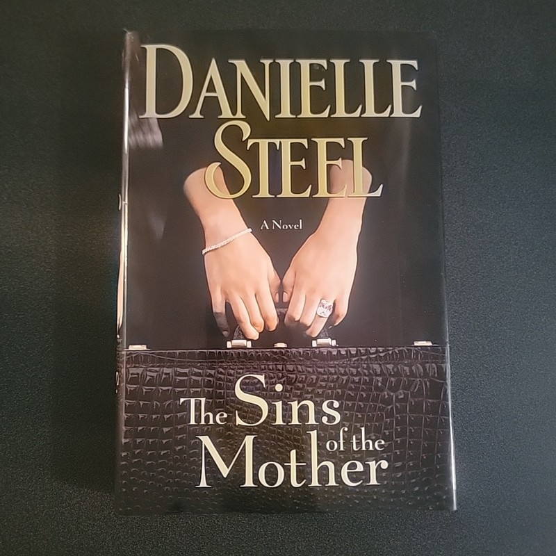 Sins of the Mother by Danielle Steel (2012, Hardcover)