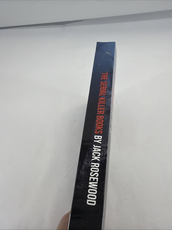 The Serial Killer Books: 15 Famous Serial Killers True Crime Stories That gallery