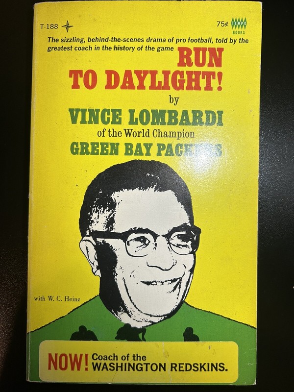 Vintage Run to Daylight by Vince Lombardi Green Bay Packers Paperback Book 1968