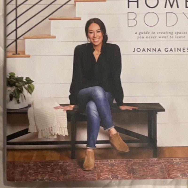Joanna Gaines Homebody Guide Hardcover 2018 Illustrated Interior Design