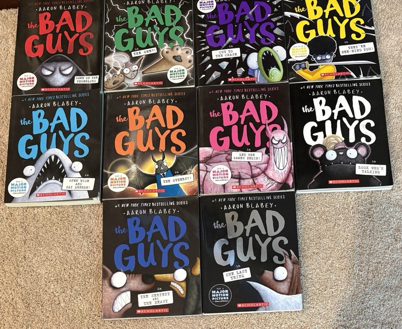 Bad Guys Series Complete Set, Books #1-#20 - Aaron Blabey gallery