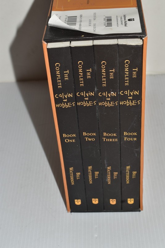 Complete Collector's Edition Calvin and Hobbes Paperback 4 Book Box SET(BGH48) gallery
