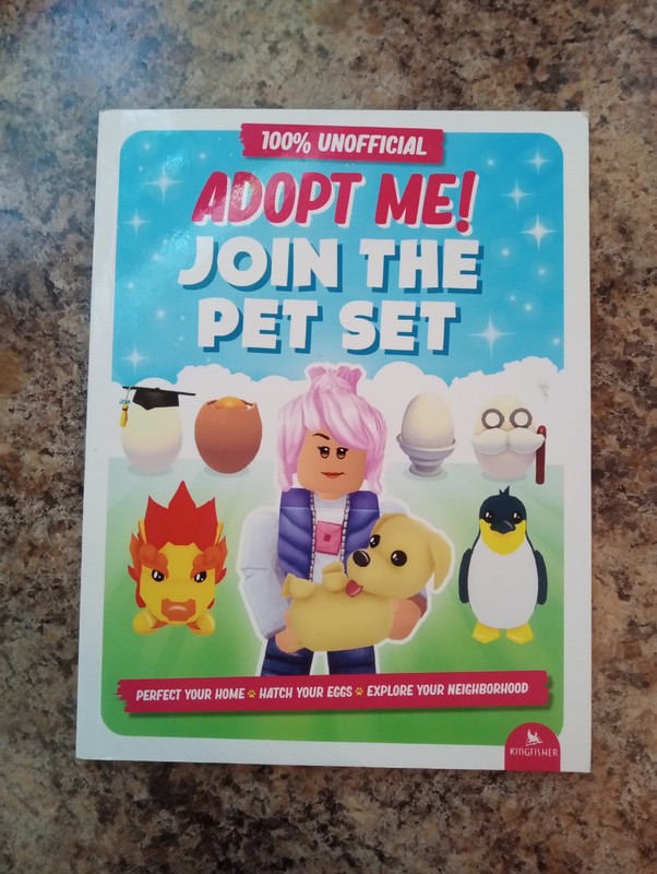 Adopt Me! Join the Pet Set (Kingfisher Game Guides) – paperback NEW