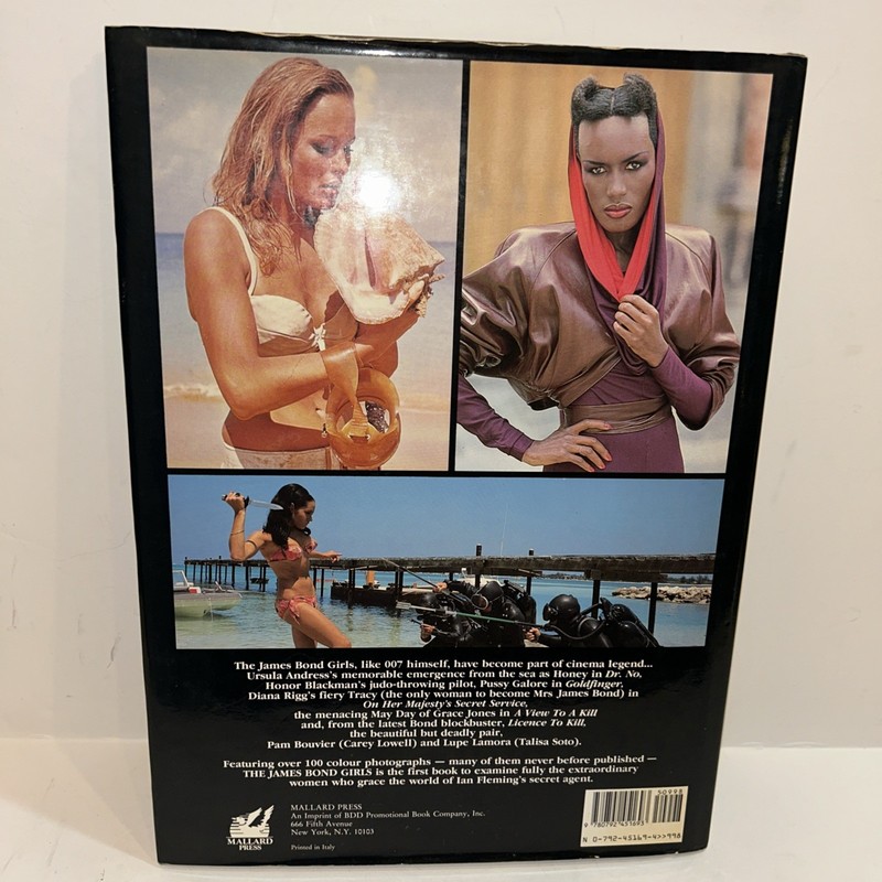 THE JAMES BOND GIRLS By Graham Rye - Hardcover Coffee Table Book Women Ladies gallery